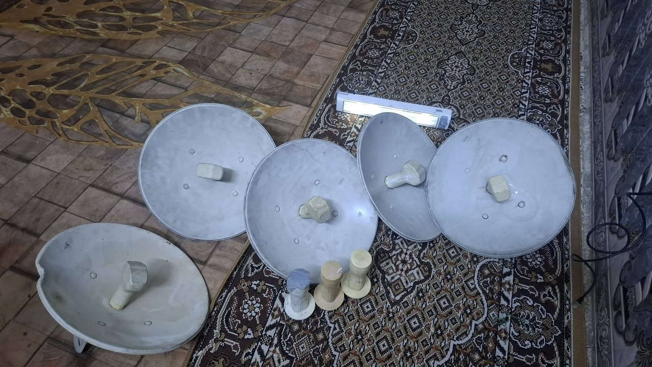 منو يشتريهن بس واحد بيهن ميشتغل فحصتهن اريدهن ١٠٠


**إذا كنت صاحب هذا الإعلان وتريد حذفه لأي سبب، رجاءا أرسل رسالة إلى الدعم الفني**