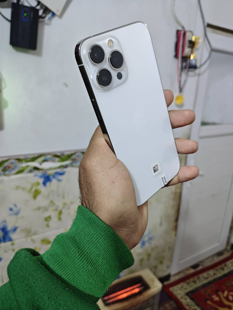 13 برو ماكس على فحص مكفول وضمان سبوع جهاز مامفتوح ذاكرى 256 بطاريه 90 نموذج Mاصلي سعر 640  عنوان الديوانية جلبيه فلكة سوك ابو جميغ ***********
