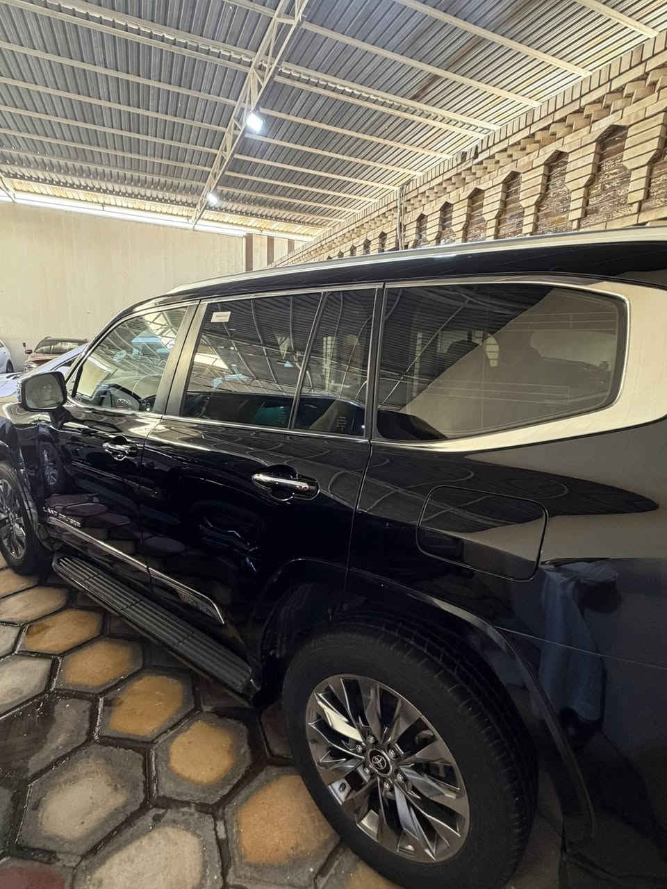 لاندكروز 2024 وكالة بريم مرقم باسمي ماشيه 31 الف كم


**إذا كنت صاحب هذا الإعلان وتريد حذفه لأي سبب، رجاءا أرسل رسالة إلى الدعم الفني**