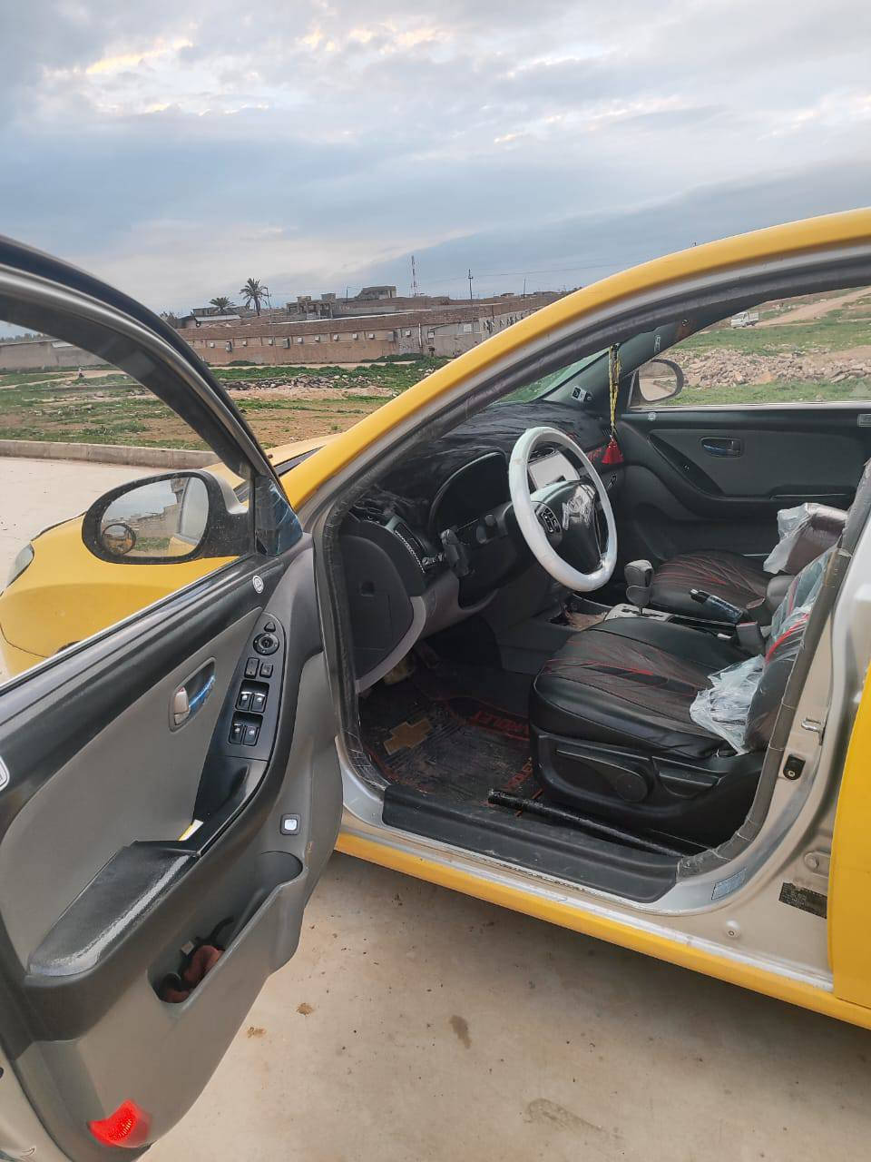 افانتي 2009للبيع رقم بغداد بسمي مكفوله كفاله عامه  مصفره هيئه 
سياره جاهز ماتصرف عليها دينار مكان سياره موصل *********** السعر 120
