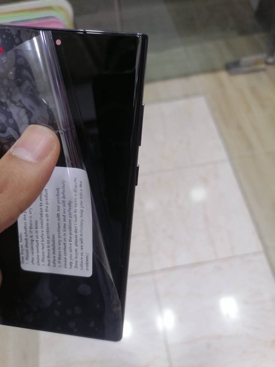 ​ شاشة S22 Ultra (أصلي صين) كاملة مع الفريم 📲
الحالة: جديدة زيرو (ملصقات المصنع عليها).
​النوع: أولد (OLED) انحناء كامل، دقة وألوان ممتازة.
​النسخة: الأمريكية (تتحمل بوردة طراز U بالمليم بدون تعديل).
​السعر: 150 ألف دينار (قفل).


**إذا كنت صاحب هذا الإعلان وتريد حذفه لأي سبب، رجاءا أرسل رسالة إلى الدعم الفني**