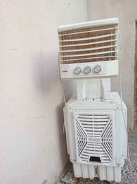 مبرده للبيع شغاله نضيفه مكاني لمجر سعر ١٥٥ وبيه مجال رقم 07800313624