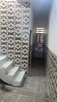 بيت للايجار • قرب صالون ام بنين • غرفتين نوم