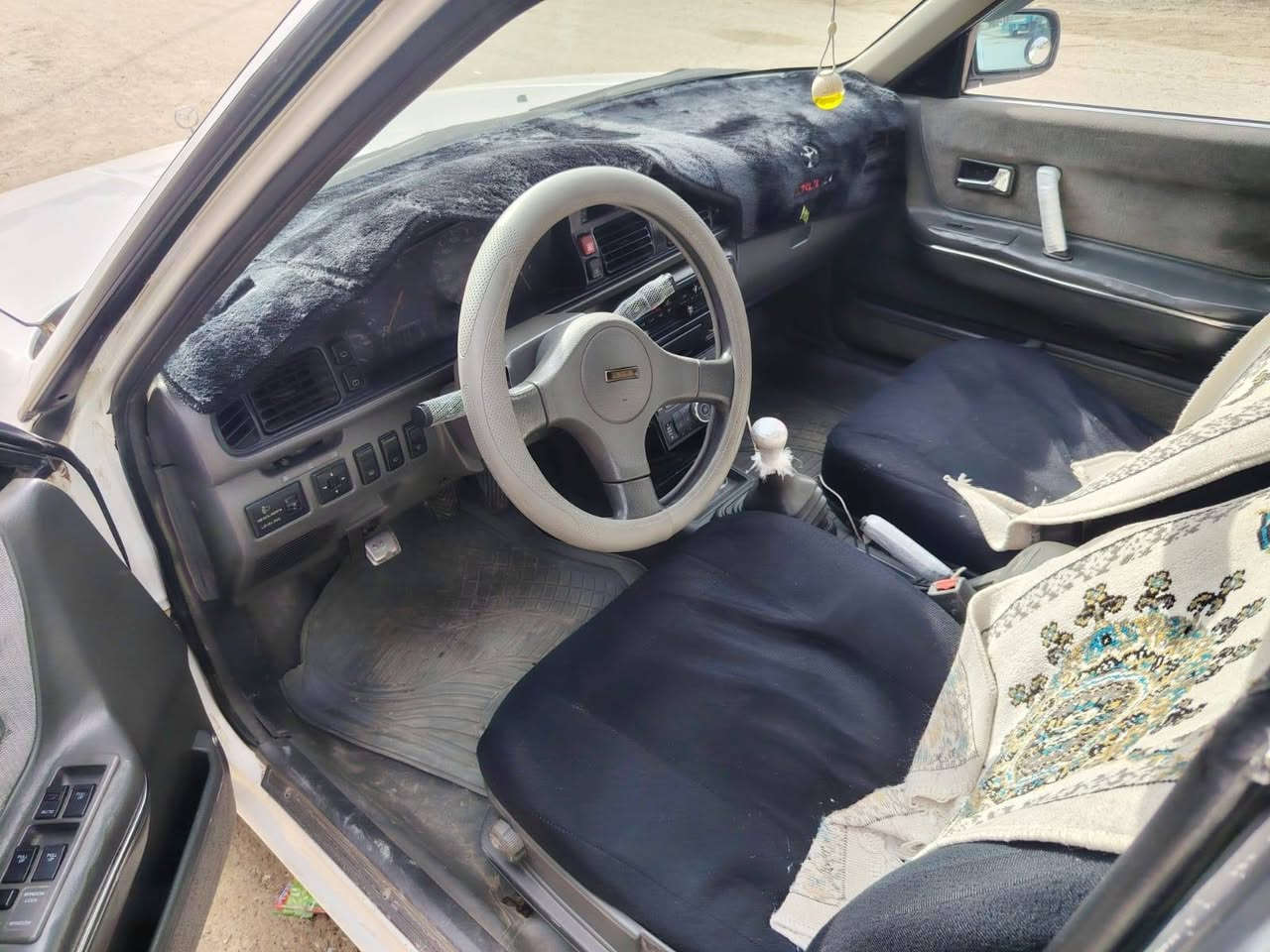 بسم الله الرحمن الرحيم 💙
سلام عليكم مازده موديل 1991رقم رقم اربيل تحويل مكينه 8وبخ اربعه بستم بدون صرف وبخار بشرط مثل الساعة تشتغل تخم تاير جديد كهرباياته كلها شغاله  صدرها جديد مناقصه شي  ***********
