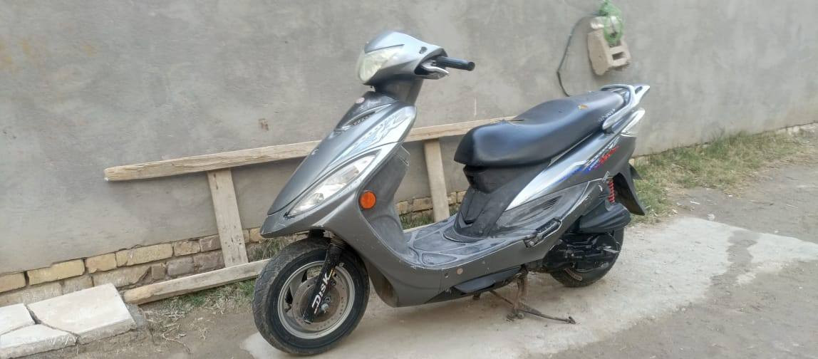 السلام عليكم دراجه جيفور البيع مكاني ناصريه البعضم ***********
