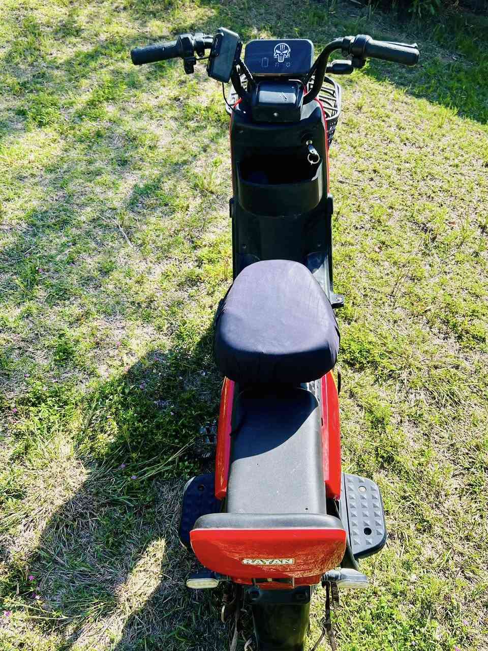 سلام عليكم باسيكل شحن للبيع مكاني كربلاء العطيشي سعر 350 رقم ***********
