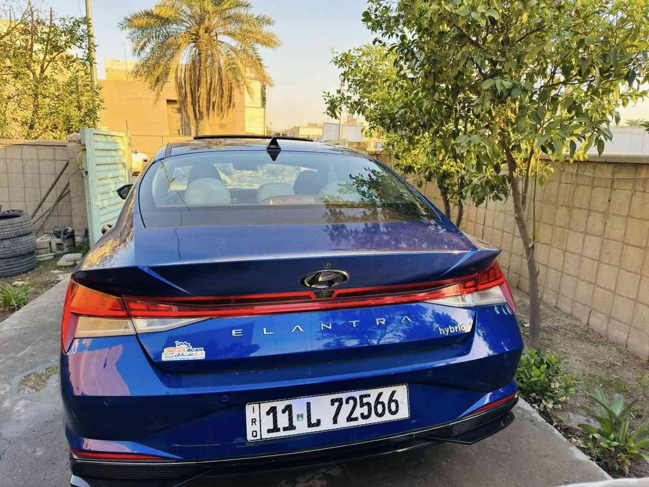 للبيع : هيونداي النترا هايبرد 2023 فول مواصفات

🔹 الموديل: 2023
🔹 النوع: النترا هايبرد
🔹 الحالة: ممتازة جداً 
🔹 الرقم : بغداد - بأسمي
🔹 الممشى: (20)
🔹 اللون: (ازرق)
🔹 وارد:  ( أمريكي / حادث بنيد فقط )

المواصفات:
✔️ محرك 1.6 هايبرد اقتصادي جداً بالوقود
✔️ شاشة كبيرة مع نظام ملاحة (GPS)
✔️ كاميرا خلفية + حساسات أمامية وخلفية
✔️ فتحة سقف
✔️ تشغيل بصمة + دخول ذكي (Smart Key)
✔️ شاشة عدادات ديجيتال
✔️ تكييف أوتوماتيك مزدوج
✔️ مقاعد جلد فاخرة
✔️ تدفئة وتبريد للمقاعد 
✔️ نظام تثبيت سرعة (Cruise Control)
✔️ سايد برك كهرباء 
✔️ نظام المحافظة على المسار
✔️ رادار أمامي ونظام أمان متكامل
✔️ إضاءة LED أمامية وخلفية
✔️ جنوط ألمنيوم أصلية
✔️ نظام سستم صوتي ممتاز
✔️ شاشة متصلة
✔️ رادارات من كل الاتجاهات
✔️ تخم تاير جديد
✔️ مفتاح عدد (2)
السيارة بحالة ممتازة جداً 
رقم الشاصي KMHLN4AJ6PU064071

💰 السعر: (12.500$)
📍 الموقع: ( بغداد - زيونة )
📞 رقم الاتصال: ( *********** )
