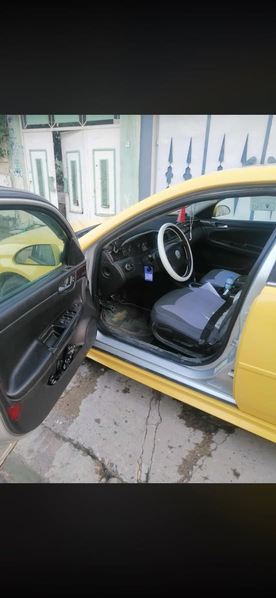 سلام عليكم امبالا 2012 lt محرك 3600 جديد قبل اسبوع شديتة دواخلها و كشرها نظيف مثل ما موضح بالصور بس بيها طخات اثنين على كد شبر بالدعامية الخلفية واكع صبغهن السيارة بحالة جيدة يعوزها تورباين للكير بي عتة بالنمرة الثانية ينزل من سعر السيارة و عليها غرامات 500 الف هم ينزلن من سعرها 
السعر 59 
*********** 
مكاني صلاح الدين
