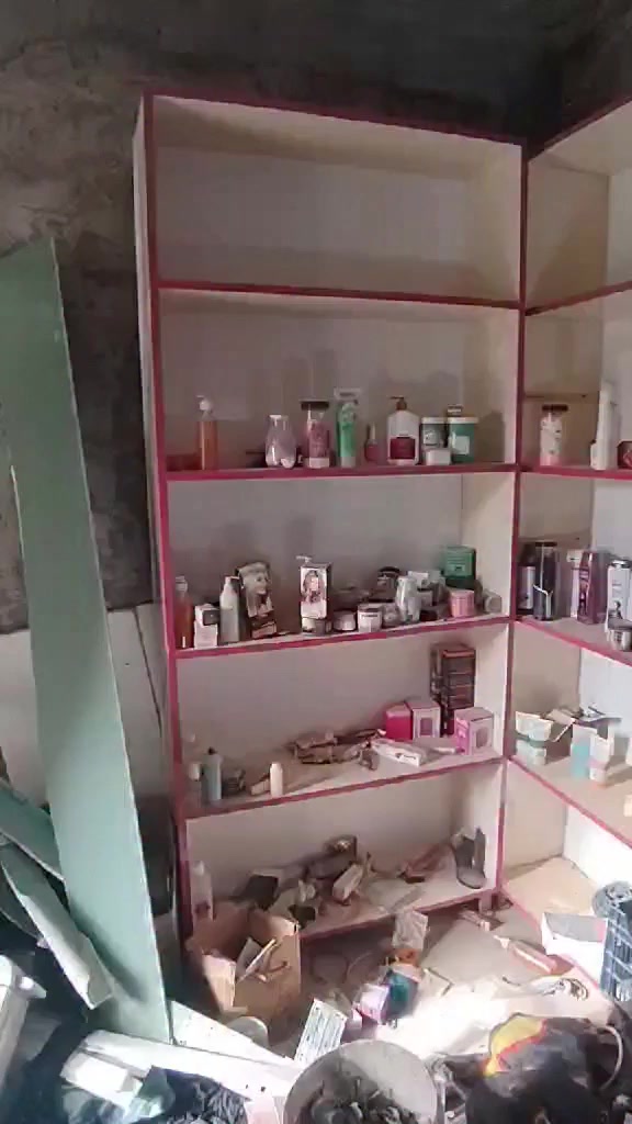 فاترينات للبيع  عدد10تزكام نظافه فول استخدام قليل
سعر الواحده ب65الف
ابيع شلعه وحده سعر 650@


**إذا كنت صاحب هذا الإعلان وتريد حذفه لأي سبب، رجاءا أرسل رسالة إلى الدعم الفني**