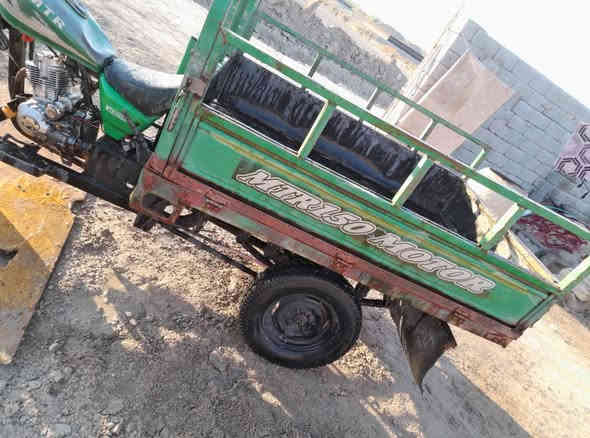 سلام عليكم ستوته البيع متيار حلو ونضيفه ادوات مكينته مامفتوحه تشلع شلع لاتبخر ولاتنقص ستوته تخبل مال شغل البيع سعر 550وبيه مجال مكاني الهوير هاذ رقمي ***********
