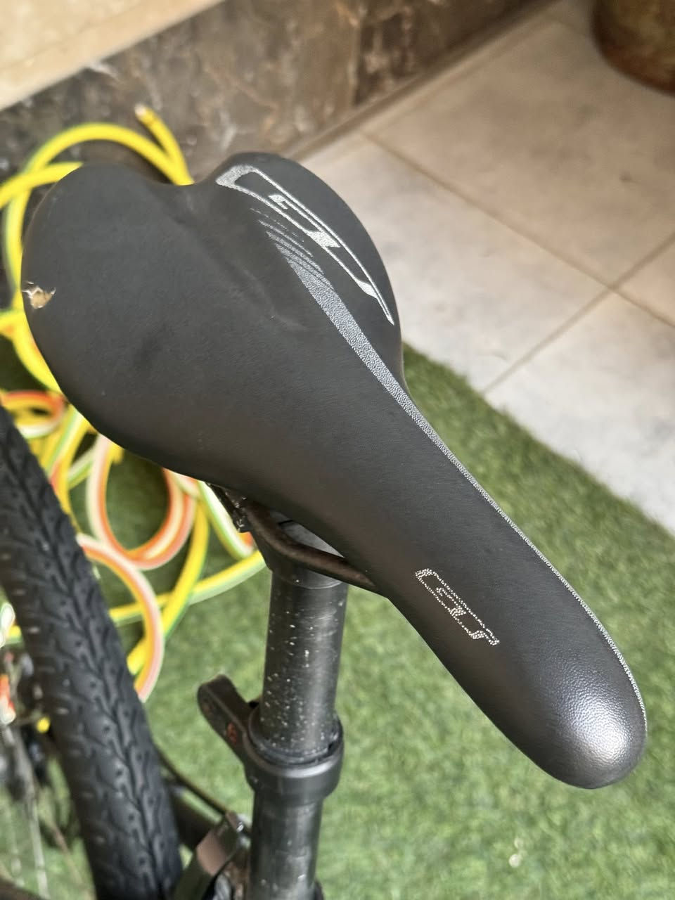 اريد ارواسة شباب شعندك مراوس اتقبل بابسكل كلش نظيف وحلو وموضح بلصور سستم شيمانو بريكات هايدرويلك وباقي التفاصيل واضحه مختم بكل مكان


**إذا كنت صاحب هذا الإعلان وتريد حذفه لأي سبب، رجاءا أرسل رسالة إلى الدعم الفني**