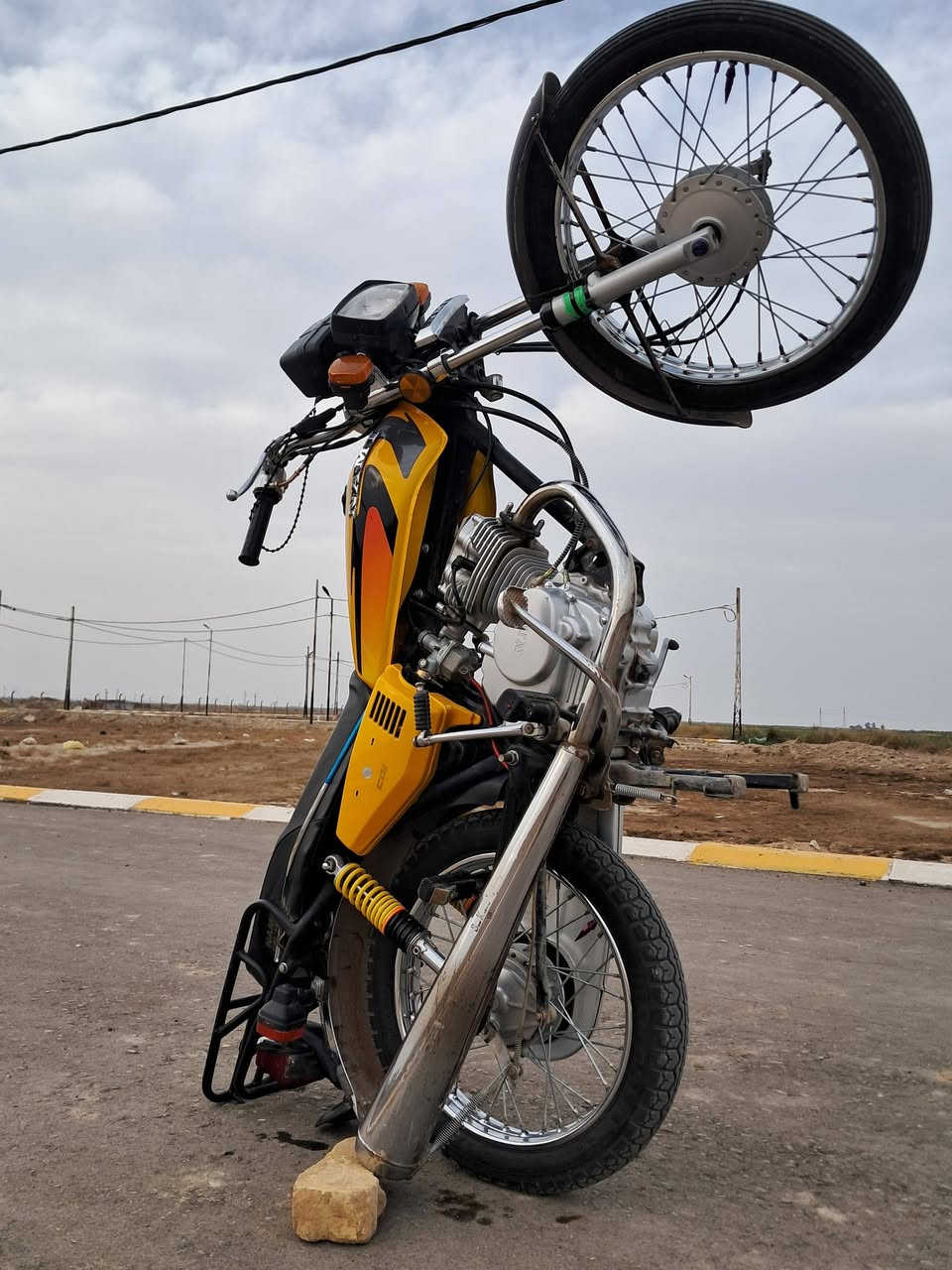 سلام عليكم دراجه نامه متياز
موديل2025محرك مكفول حته تفيلس ما مفيلس مكان لديوانيه شارع30سعر700وبيه مجال قليل كلش


**إذا كنت صاحب هذا الإعلان وتريد حذفه لأي سبب، رجاءا أرسل رسالة إلى الدعم الفني**