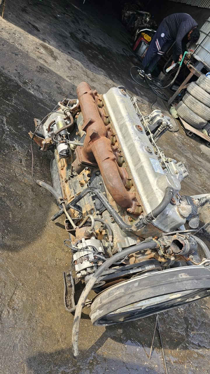 بيع محرك مستبيشي ٦ سلندر العنوان بصره *********** عدنان ***********عدنان
