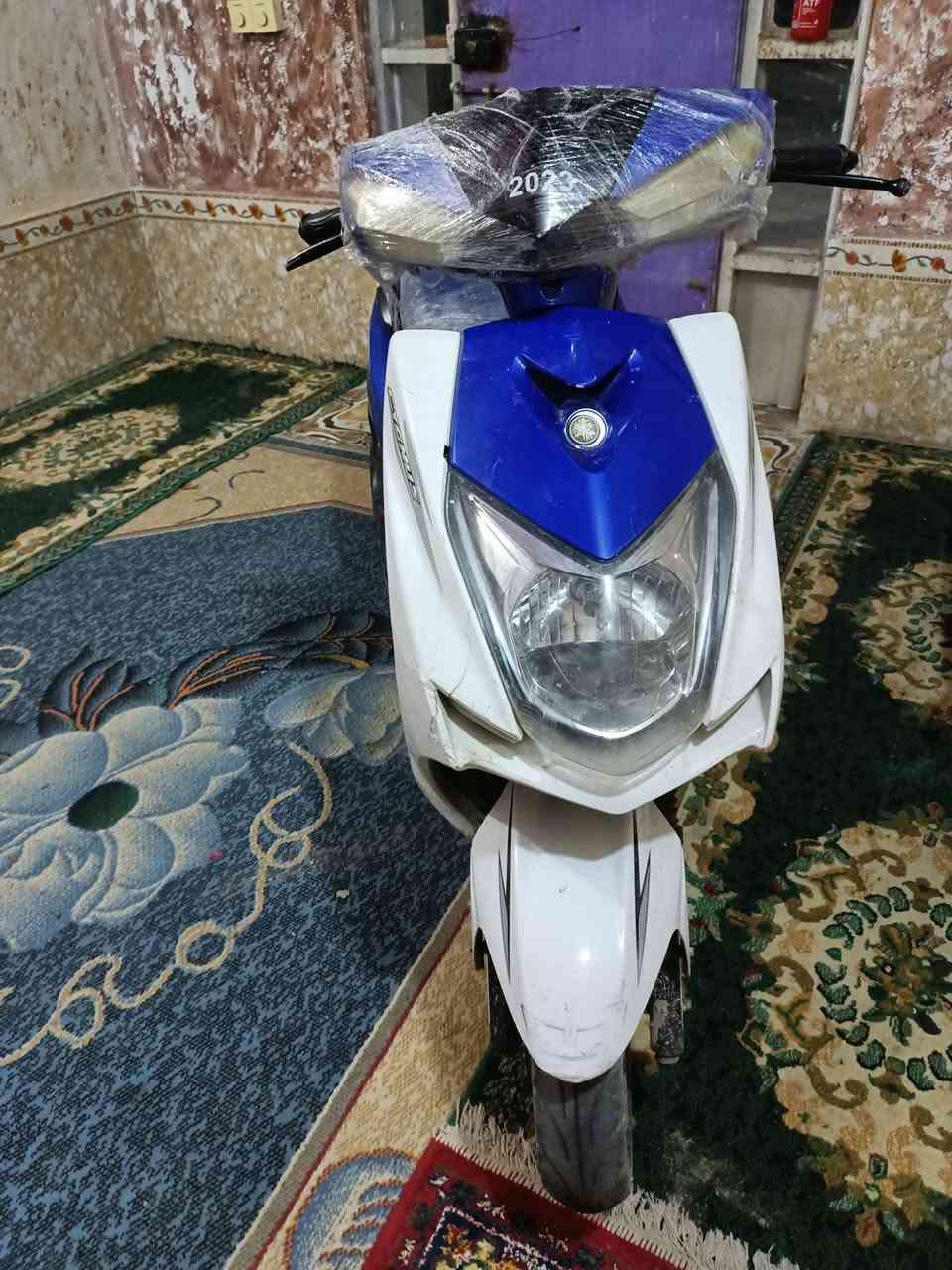 دراجه. سكنز صيني جاهزه مجهزه كلش معدل 140سرعه لا تنقيص ولا تبخير تشقيل عن بعد حساس سرقه شاير لايت هورن كله كهربائيات شقاله وجاهزه ولي يريد يرتب بعد بكيفه سعره 500 وبيه مجال


**إذا كنت صاحب هذا الإعلان وتريد حذفه لأي سبب، رجاءا أرسل رسالة إلى الدعم الفني**