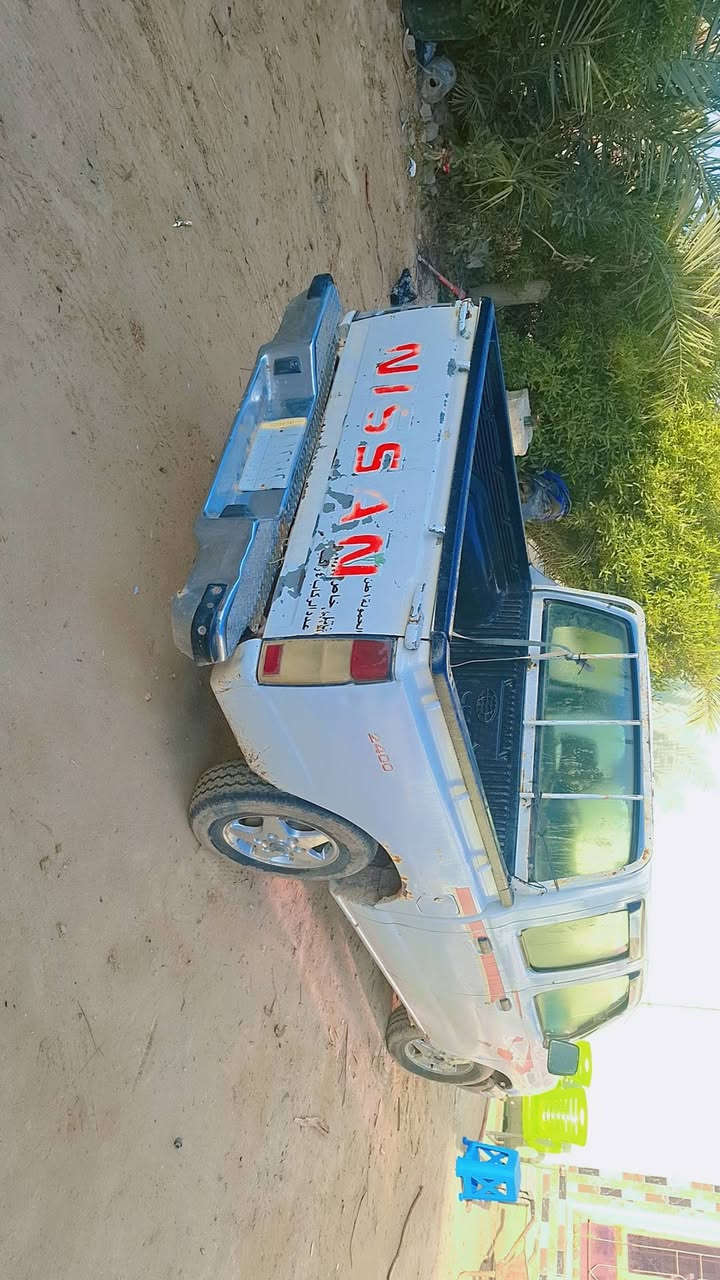 السلام عليكم نسيان بيك اب دبل قماره موديل ٢٠٠١ رقم ذي قار  مشروع وطني  كير جديد محرك جديد وكما موضح بالصور سعرها ٤٨ وبيها مجال مكانها عامرية الفلوجه ***********
