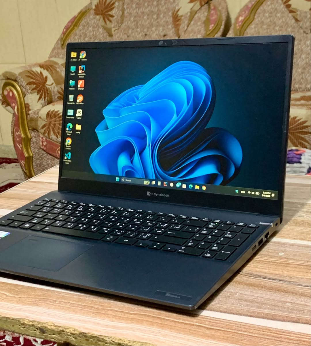 السلام عليكم
لابتوب DynaBook نضيف جداً وشكل حديث 
اللابتوب قوي للمونتاج والدراسة وبرامج هندسية شكل سلم ووزن خفيف والابتوب نضيف ومرتب 
المعالج i7 1185G7 (الجيل الحادي عشر)
رام 16GB DDR4 (قابل للزيادة)
تخزين 256GB
شاشة حجم 15.6 انش سلم 
كرت شاشة داخلي 8 كيكا(intel iRIS Xe)
كيبورد عربي انكليزي ضوئي
بصمة اصبع 
مداخل 2 usb C
هدية وياها جنطة و ماوس 
مكاني بابل ( توصيل عندي)
السعر :560 الف (قابل للتفاوض) حلة, بابل


**إذا كنت صاحب هذا الإعلان وتريد حذفه لأي سبب، رجاءا أرسل رسالة إلى الدعم الفني**