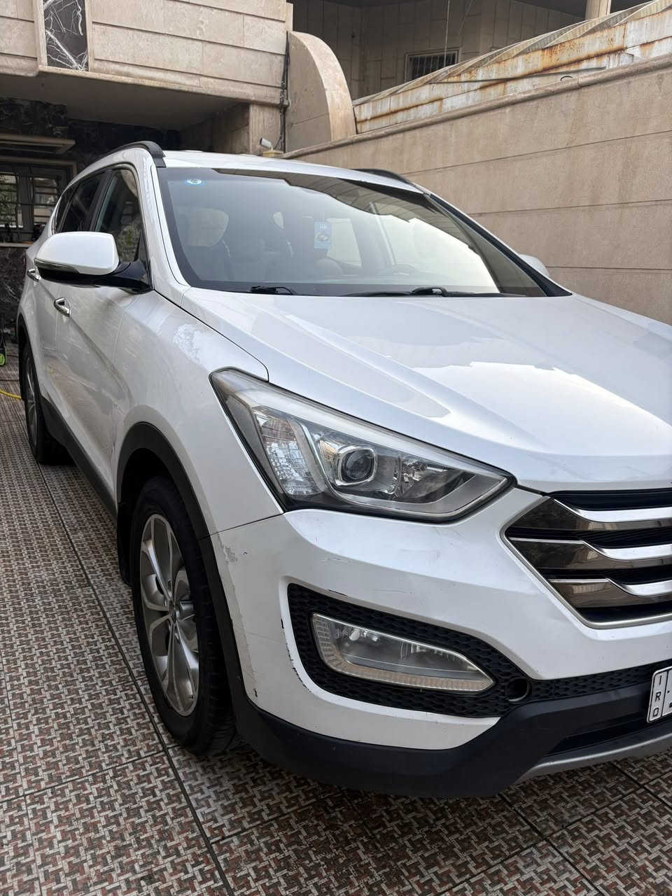 سنتافي 2016
خليجي ماشي 127,000km
مواصفات كشن كهرباء و بصمة
مكينة V6 3.3
سيارة بدون صبغ 
بيها بارد بالجاملغ الامامي و باب السايق بدون ايرباك
عليها ادامة كاملة صدر و منظومة بانزين
 السعر 170$ بيها مجال
***********
***********
