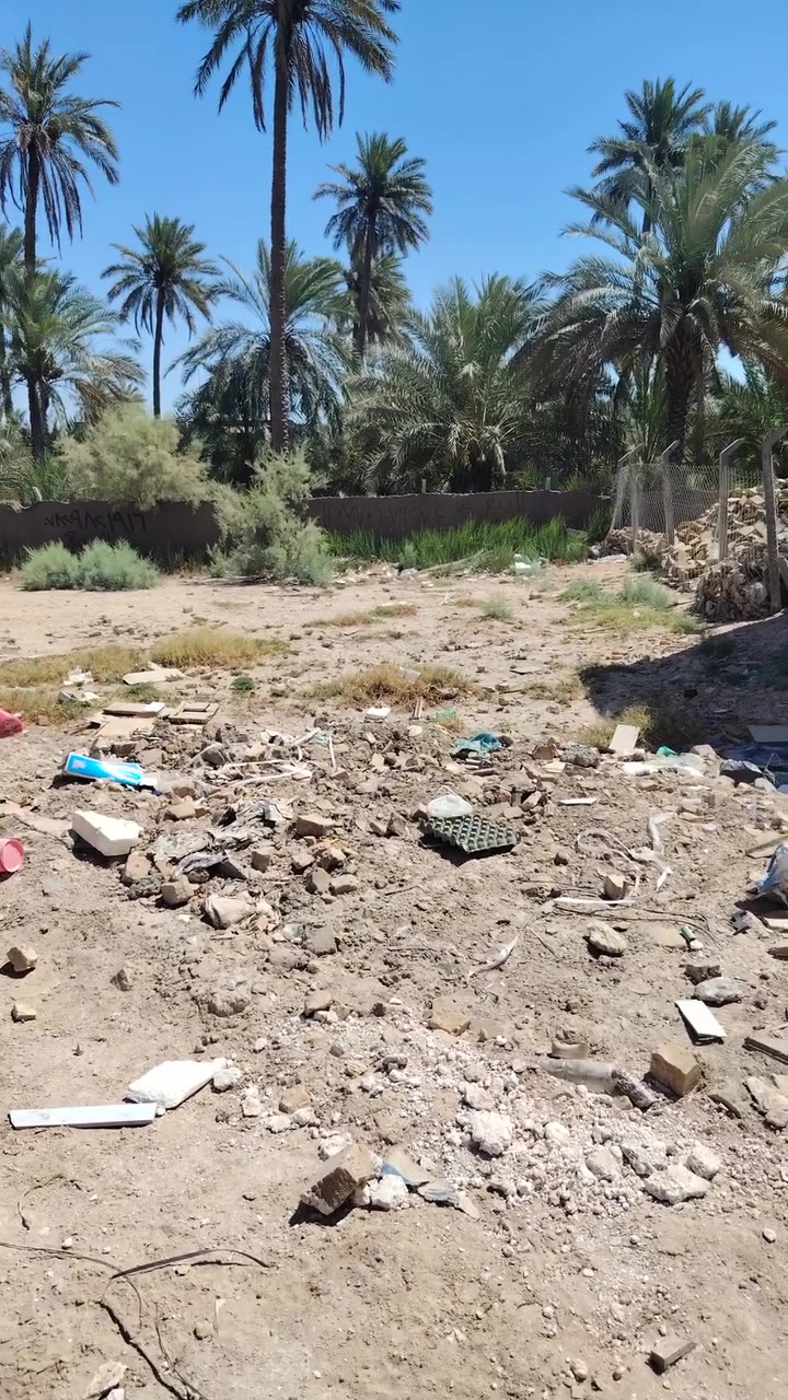 سلام عليكم قطعه أرض للبيع مساحته ٢٠٥ خلف مطعم قنديل كافه الخدمات تبعد عن الشارع الرئيسي الحولي ٢٠٠ متر السعر ٤٢ وبيه مجال الاستفسار الاتصال على الرقم *********** ***********
