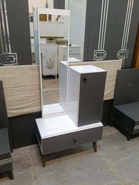 غرفه تركي ابؤاب نظيفه جدا شخطه ما بيها السعر460مع شد ونقل الحجز واتس07...