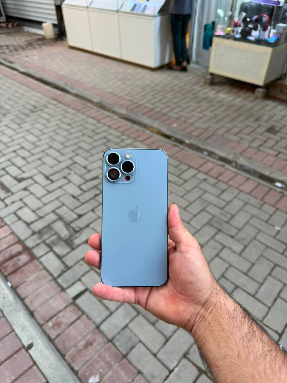 iphone 13 Pro Max
1sim e sim
128Gb
🔋78 % بێ دەسکار بێ بەرز کردنەوە
شتی جوان نوکە دەرزی شوختی نیە
بەزەمان یەک هەفتە هەمو شتی 
تەنها لەمسی گۆڕاوە 
گەیاندن بەردەستە
***********

