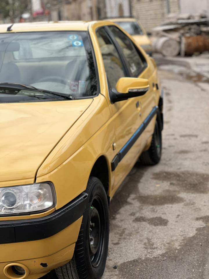 سلام عليكوم.  لبيع. بيجو  روى 405.   مديل 2016.      سيارة بسمي. رقم. نكليزي.  مكينة اوكير.  مكفولات. صدر مامي خلفي. جديد. تخم تاير جديد. تبريد تتفئة. كلهة شغالة. مكفولة من لحادث  بيهة بس.  طخة خفية بل. جملغ خلفي شبر. غيرهة مكفولة مكان بغداد كمالية.  السعر.  43 وبيهة مجال. الستفسار ***********
