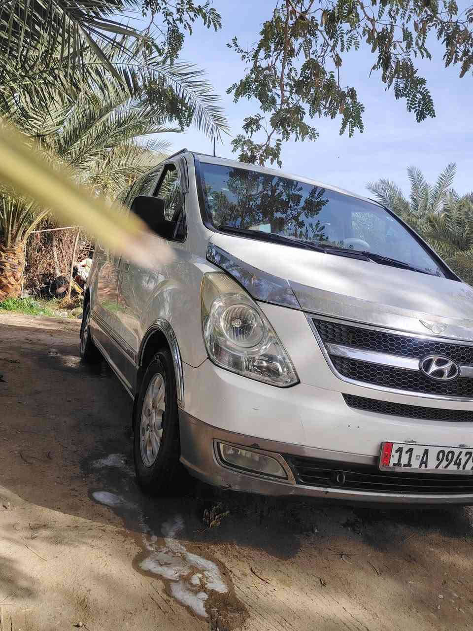 سياره للبيع استاركس موديل 2009.اصل تخم تاير حداديه مكينه تبخير قليل بدون تنقيص سياره جديده السعر على الخاص للستفسار ***********
