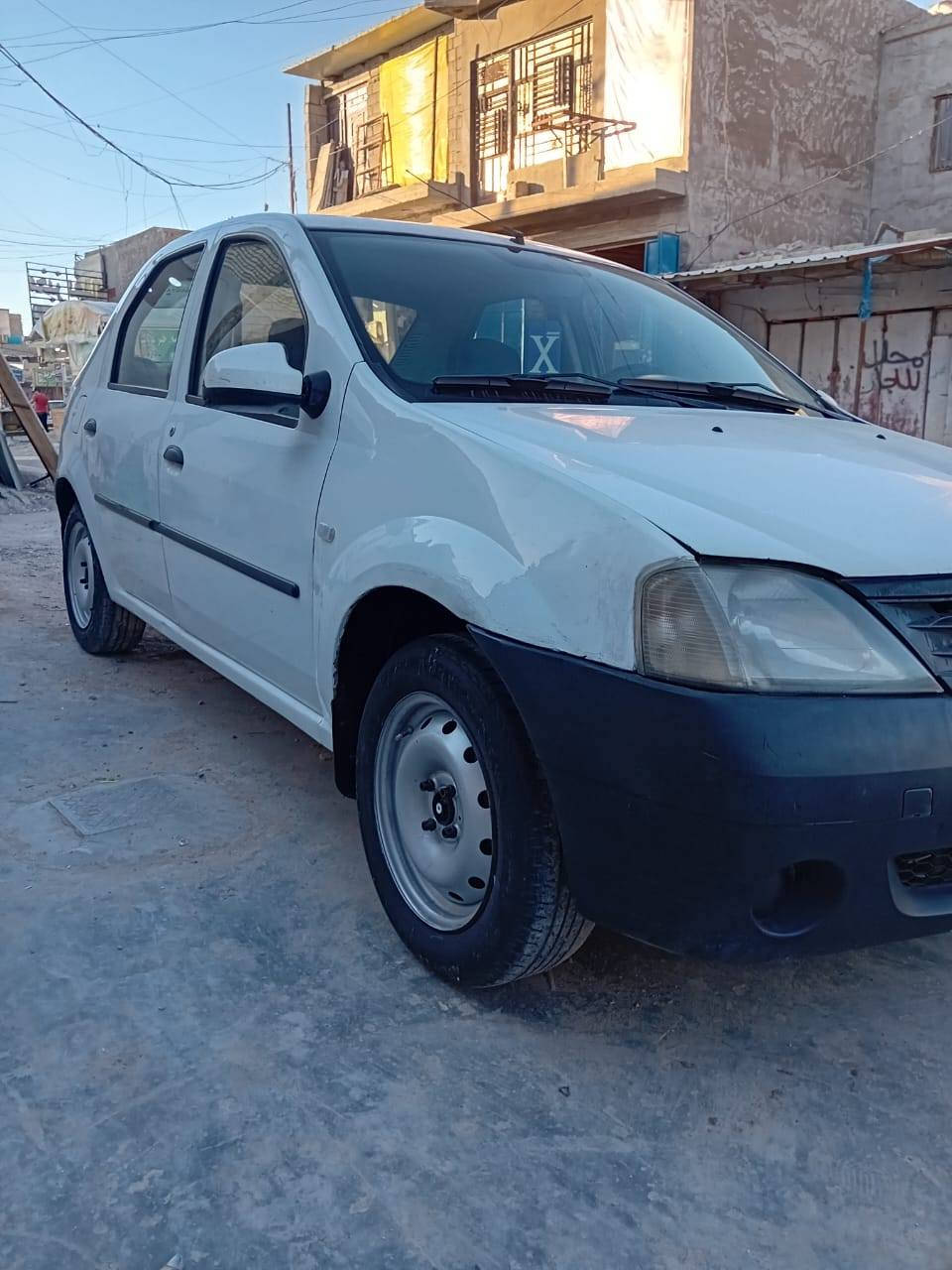 رينو لوكان للبيع موديل 2010مكينه وكير حاويه فرنسي صدر جديد قبل يومين بدلته 
مكفوله من الضربه وتبديل عدا الهلال الخلفي كهربايات بلاديه وكله شغله  سياره جاهزه وبلاديه 
رقم نكليزي بااسمي هزه حديد وشرط تحويل 
السعر سياره 50وبيها مجال للشراي مكاني بغداد الشعب ***********
