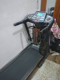 عندي جهاز جري للبيع.بي بعض الملاحظات.العنوان بغداد الثعالبة 0770631989...