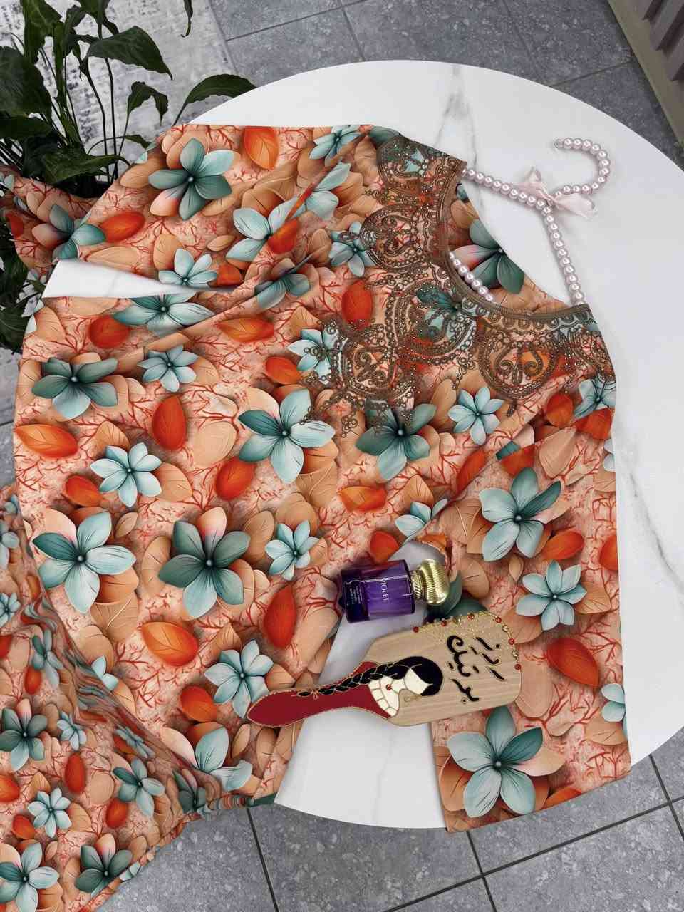 قطع اخيرة 🌺


**إذا كنت صاحب هذا الإعلان وتريد حذفه لأي سبب، رجاءا أرسل رسالة إلى الدعم الفني**