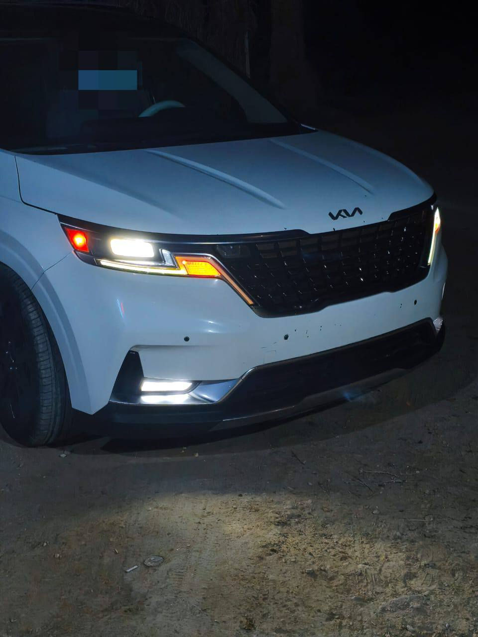 سلام عليكم كيا كرنفال سيدونا 2022 فول مواصفات ماعدا الفتحة سيارة بانزين مواصفات  
تشغيل عن بعد 
رادارات 
بصمة
شاشة خلفية
رقم بغداد نكليزي
كفاله عامه 
ابواب كهرباء 
كشنات جلد 
كشنات تبريد 
نضام قياده 
المحرك 3500
6سلندر
تحديد مسار 
سياقة ذاتية
رقم الهاتف ***********
