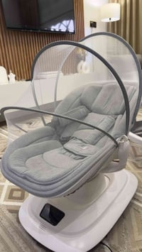 هزاز أوتوماتيكي • حزام أمان • حديث الولادة