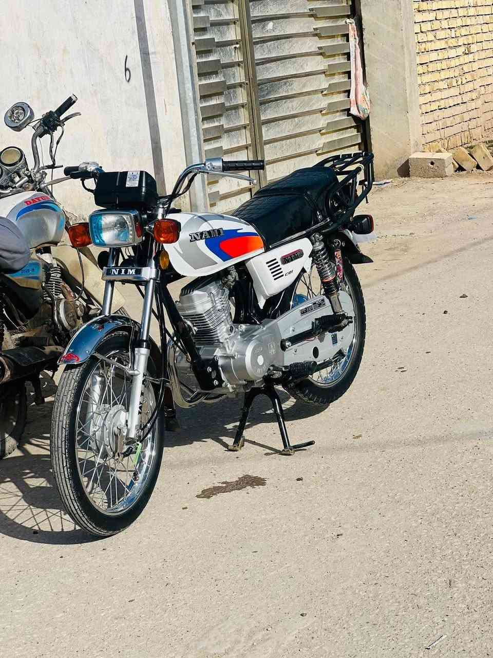 نامه امتياز موديل 2026 سويج ابو الديج دراجه جديد طالعه من الوكيل صارله فتره اوراق ستنساخ وياهن ورقة وكيل مكفوله الدراجه حيل نضيفه استخدام شخصي مكانه بابل
*********** واتس اب السعر 650 محاله بسيط شراي اتصل
