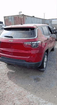 جيب كومباس موديل ٢٤ السعر ١٤٥ مرقم شهداء موجود بعقوبه *********** السعر ١٤٥
