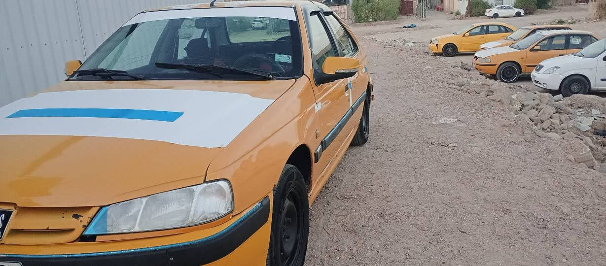 السلام عليكم بيجو باص 2012 مكينه وكير وحداديه مكفولات سياره ما بيها ضربه عدد كاملال مكان السياره كربلاء طويريج السنويه نافذه صار لها شهرين من ساقطه مصفره هيئه وغرامات مشروع وطني السعر 27 وبيها مجال ورقم الهاتف ***********
