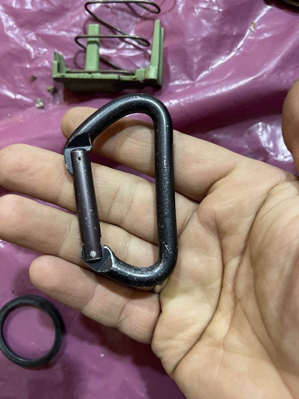 سلامو عليكم اخواني موجود هذاني


**إذا كنت صاحب هذا الإعلان وتريد حذفه لأي سبب، رجاءا أرسل رسالة إلى الدعم الفني**