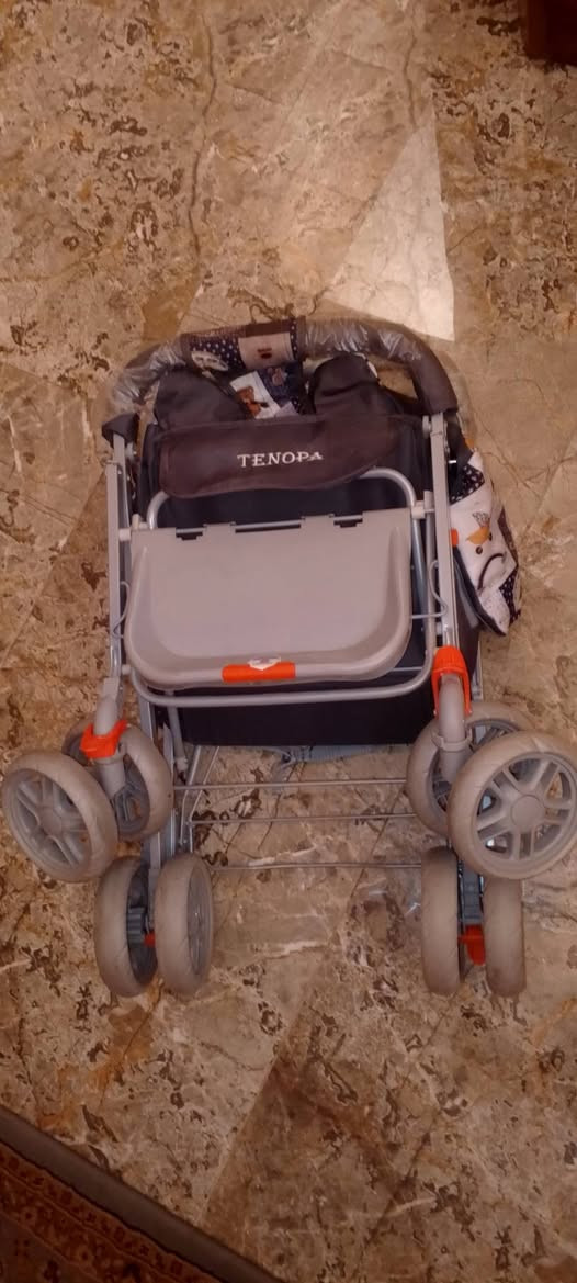 عربانه جديده عن الحلال والحرام مرتين مطلعتها بره حته تايراتها ممتوصخات ونايلونها بيها وبيها حمايه بالتايرات وتصير منام وكلش مريحه للطفل بيها مثل الدوشك بيها جيب خارجي جبير يتخله بيها تلفون او ممه هيج شي وتطبك يعني متاخذ حته مكان ابني ميكعد بيها يضل يبجي  اخذتها ب ٧٥ اريدها ب ٦٠ الله شاهد اي ضرر مابيها حالها حال الجديده مكاني بغداد السيديه


**إذا كنت صاحب هذا الإعلان وتريد حذفه لأي سبب، رجاءا أرسل رسالة إلى الدعم الفني**