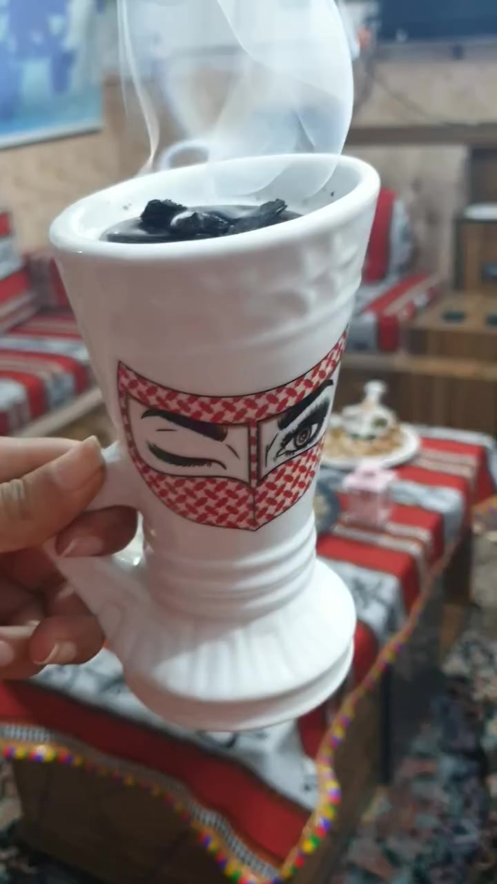 تخم مصري ٨مقاعد وزاويه وطبله وسطيه ويشتغل دي جي وسماعات ونفاظات بي اوجهه اضافيه  مثل ماموضح بالفيديو للبيع اسفنج ضمان مده الحياة


**إذا كنت صاحب هذا الإعلان وتريد حذفه لأي سبب، رجاءا أرسل رسالة إلى الدعم الفني**