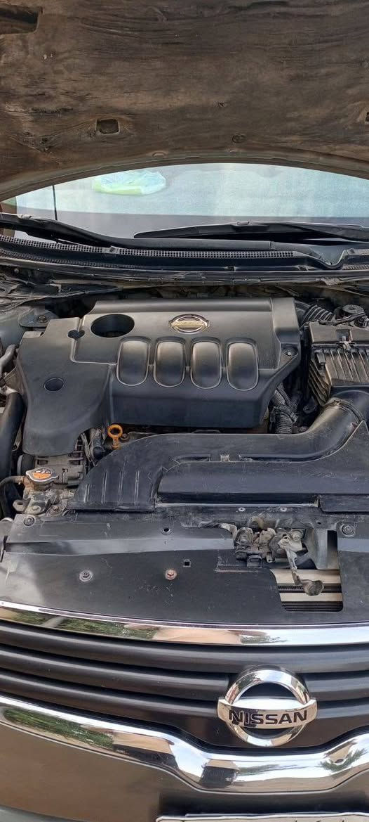 للبيع او مراوس بسياره عاليه مع الفرق نيسان التيما موديل 2008 خليجي بصمه تشغيل وابواب رقم كربلاء بأسمي مصبوغه حزام اثر جراد وعندي تصوير قبل الصبغ گير ومحرك كفاله استخدام شخصي السعر 80
مكان السياره بنجف 
08710964511
***********
