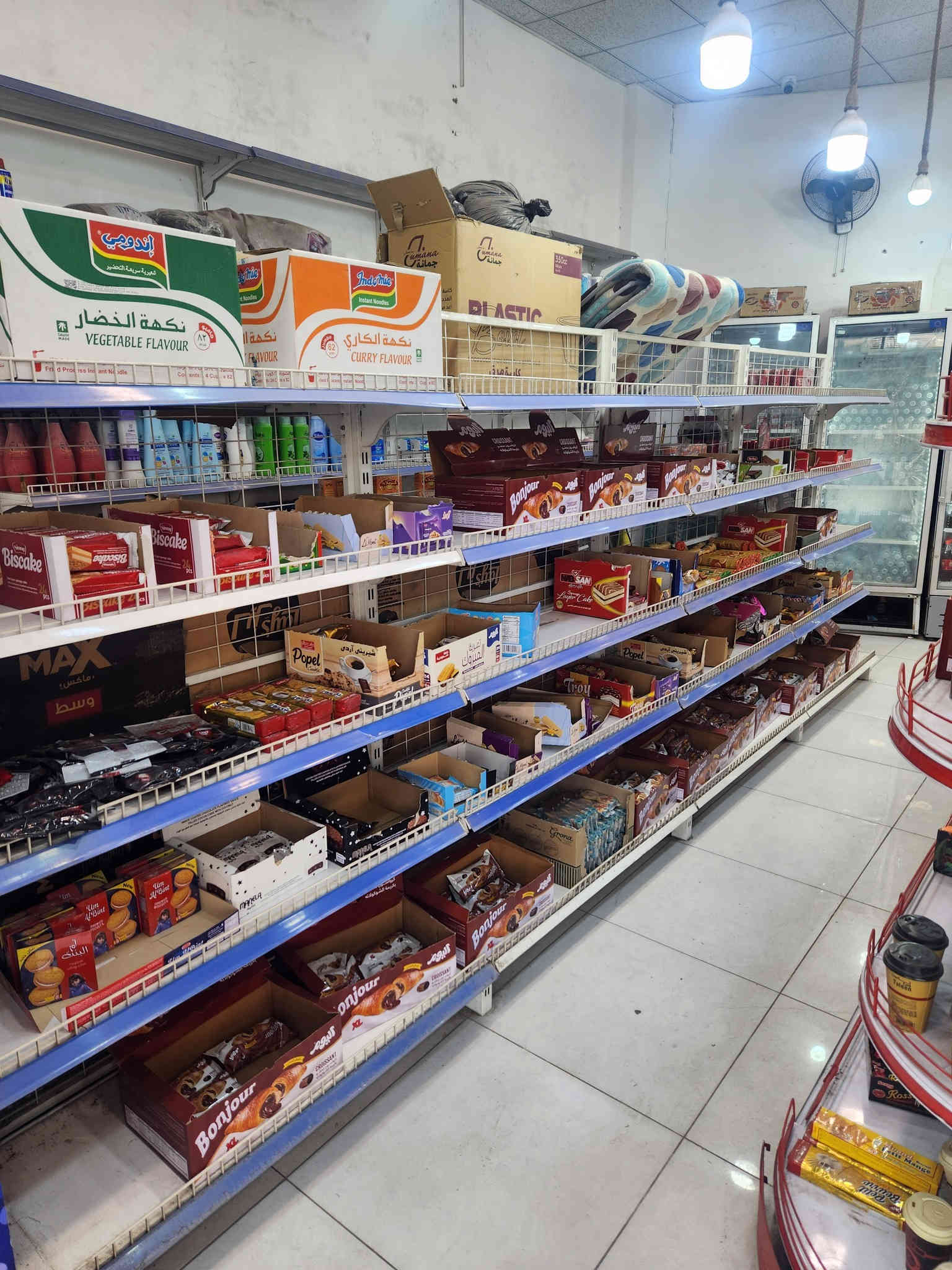 السلام عليكم رفوف اسواق ومجمدات عدد ٢  للبيع الموقع كربلاء الاستفسار الاتصال واتس اب او مباشر  ***********
