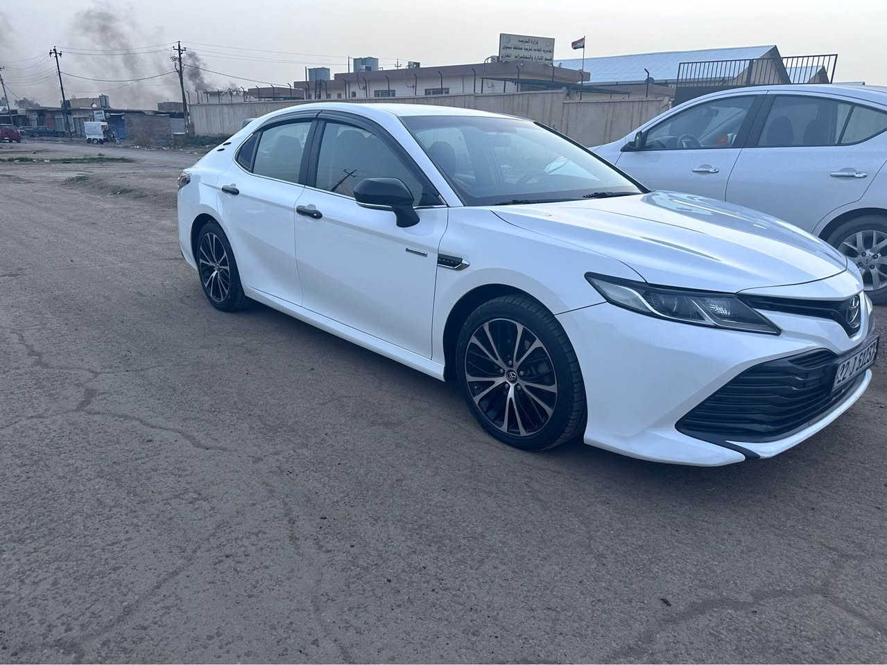 كامري مديل 2018 هايبريد 2500سنويه جديده هزه جديده سياره  رقم اربيل بسمي وارد خليجي  موصفات معروفه بصمه بيه باب الخلفي صبغ فقط سياره ماشيه 170 
السعر 183
عنوني موصل *********** موصل, نينوى
