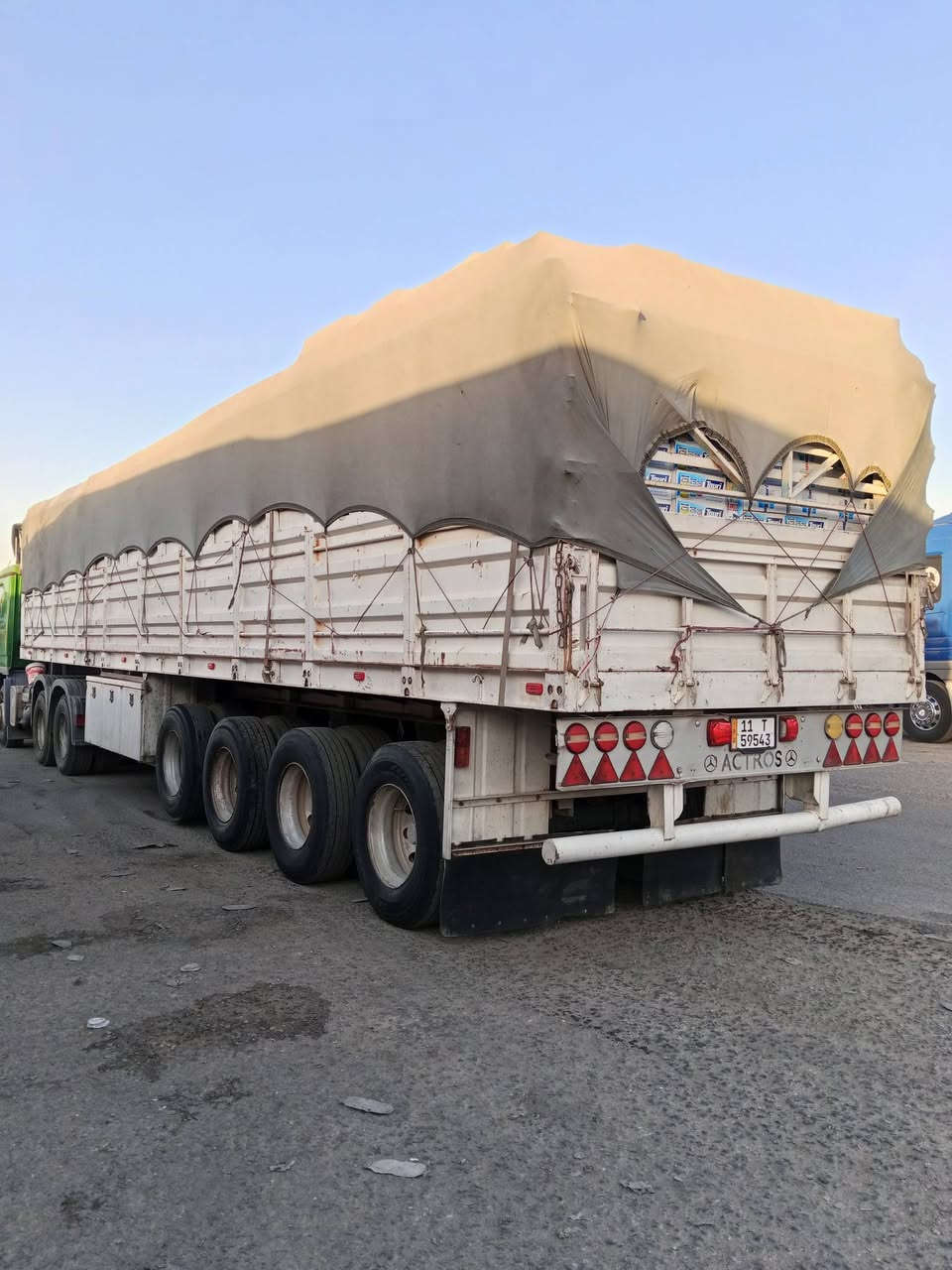 عربانه البيع حدادي شاصي16 شريط صيني 60 دناكير 14 طول13 عربانه مكفوله العنوان واسط الكوت *********** واتساب

