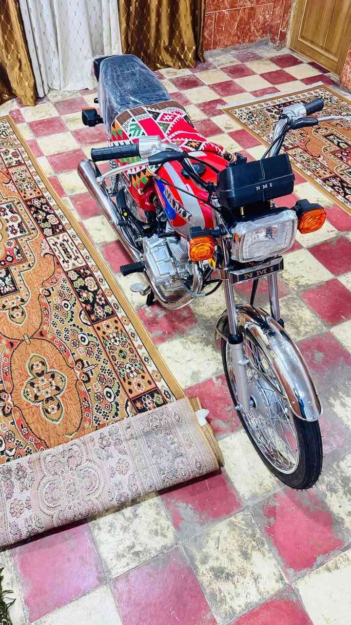 السلام عليكم🫡
🏍ناما 2027 اوراق اسكنر    ايراني باب 

✅️اول اصلي  الشلامجة شاصي صالنصة نجمة

ملحقاته نسختين سويج 

السعر تصل عل رقم بيه ؤتساب♦️

المكان :عماره احي عسكري 

الرقم :***********
