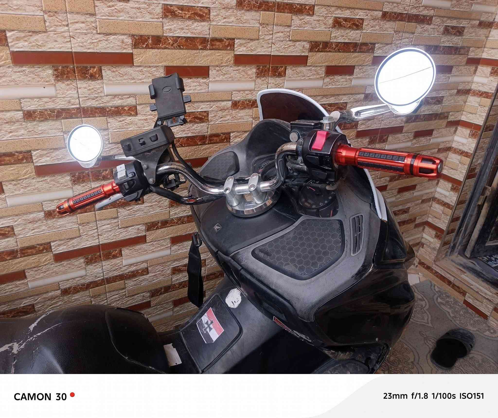 سلام عليكم شباب فورزة صفر 8 مفولة من مكينة طابوكة جيس تايرات جديد صالنصة رياضي معدل يشك الكاع رون واحد ونص ثابت
سعر 875 وبيهة مجال مكاني نجف
رقمي *********** ملاحضة ما عجبك السعر اعبر المنشور
