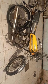 دراجه اربعه كير موديل ١٨ لاصرف ولا بخار محرك مابي قطرة صوت سعره 160 بي...