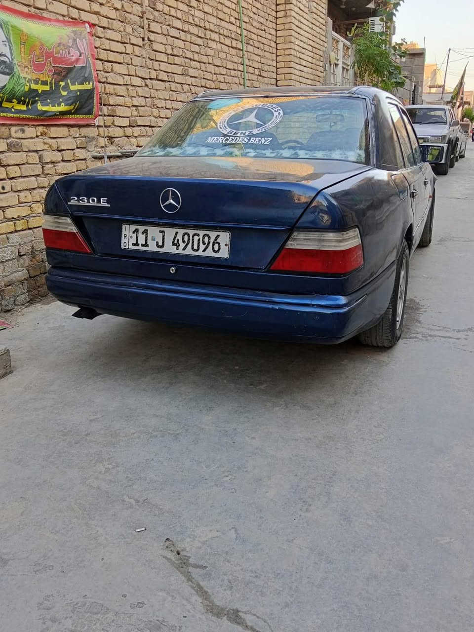 السلام عليكم سياره مارسدس دب رقم بغداد جاهزه من كل شي موديل ٨٧ مكان السياره سوق الشيوخ راح اعوفلكم رقم صاحب السياره اذا ماعندك رصيد اتصل عليه واتساب ***********
