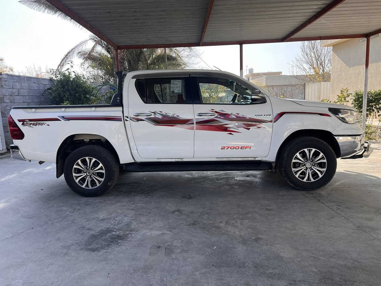 السلام عليكم : هايلوكس موديل 2016 سعودي ام الدعاء محرك 2700 فور ويل عالي مواصفات بصمه كير أوتماتيك نظام مود قيادة ماشيه 230 الف السونار بالمنشور موضح بي كلشي كير محرك صدر تبريد كفاله سياره جاهزه وبدون اي نقص رقم اربيل بسمنا السعر 230 مكان السيارة بغداد اليوسفية 
***********
***********
