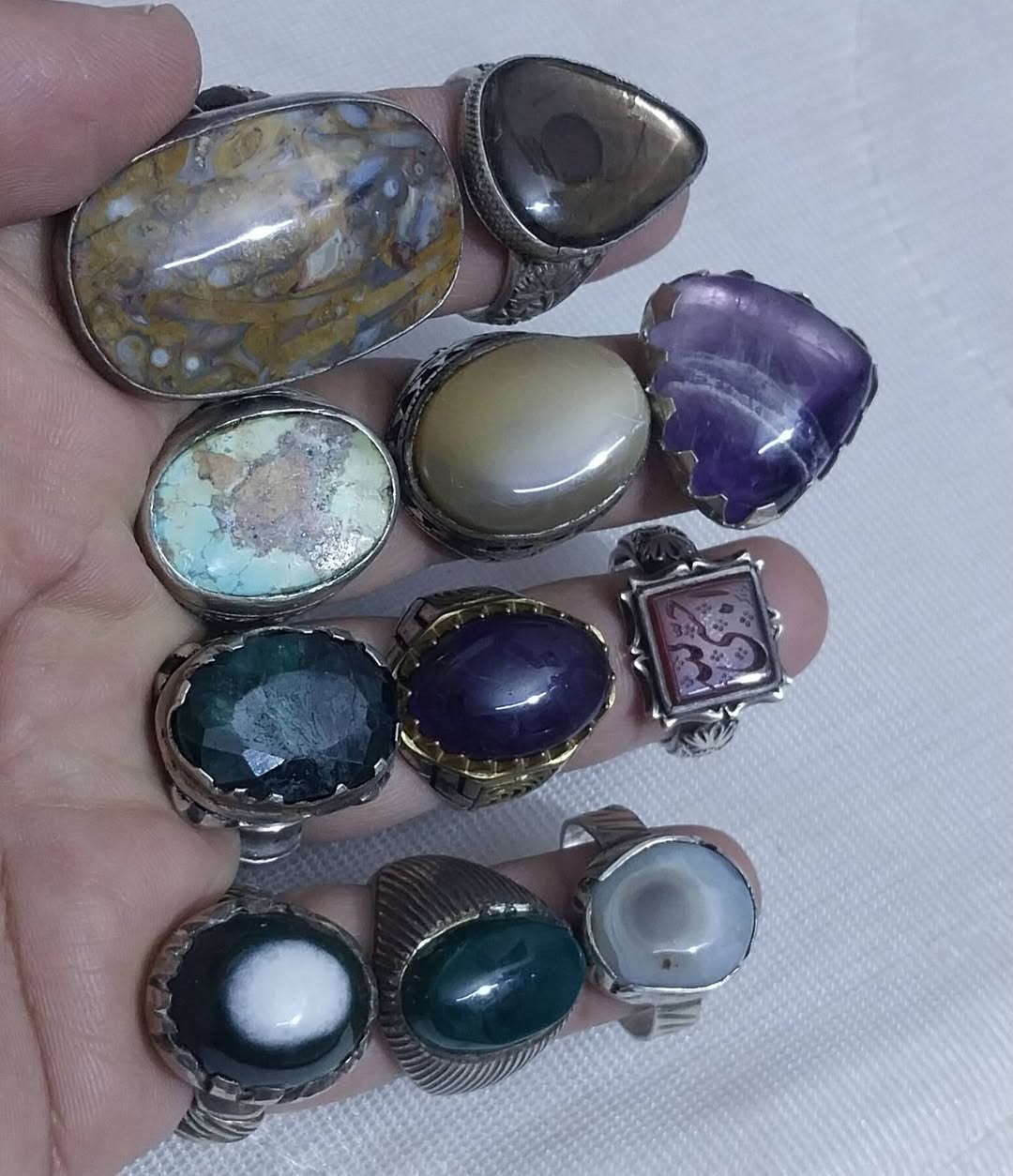 مجموعه خواتم للبيع شلع السعر الاتصال ***********
