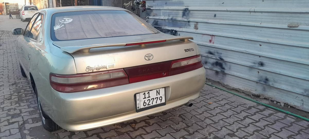 سلام عليكم شيزر البيع مديل ٩٥ رقم بغداد انكليزي بسمانه سنويه جديدة هزه جديدة كير مكينه ونجي ناعم سياره كفاله عامه كص وضربه قطره خياس مابيه جاهزه السعر ٦٠ مكاني كوفه ناحية العباسيه ***********
