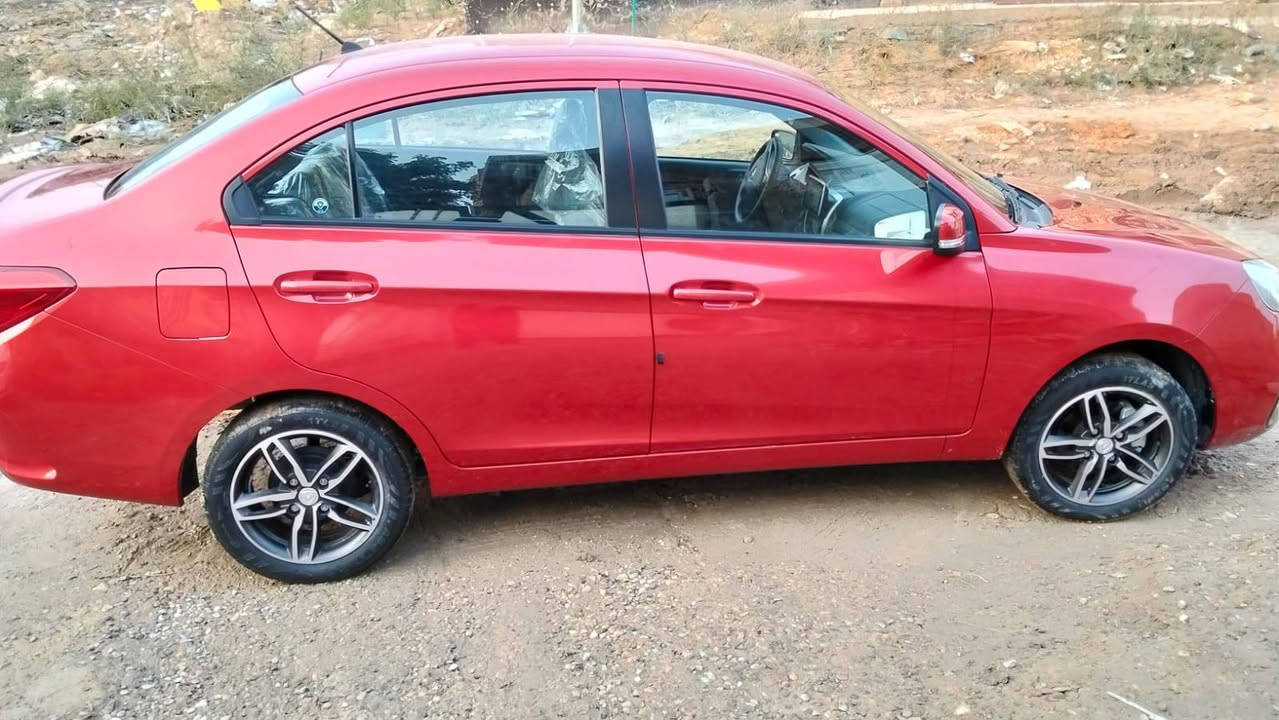 السلام عليكم
بروتون ٢٠٢٤

صناعة ماليزية
رقم اربيل
محرك ١٤٠٠ vvt
كير ميكانيكي  يعني انسى عطل كير
 شاشة +كاميرا خلفية 
تحكم ستيرن
جام اربعه كهرباء
Abs
تبريد ثلج.    

ضمان خمس سنوات    وصيانه.  

***********
