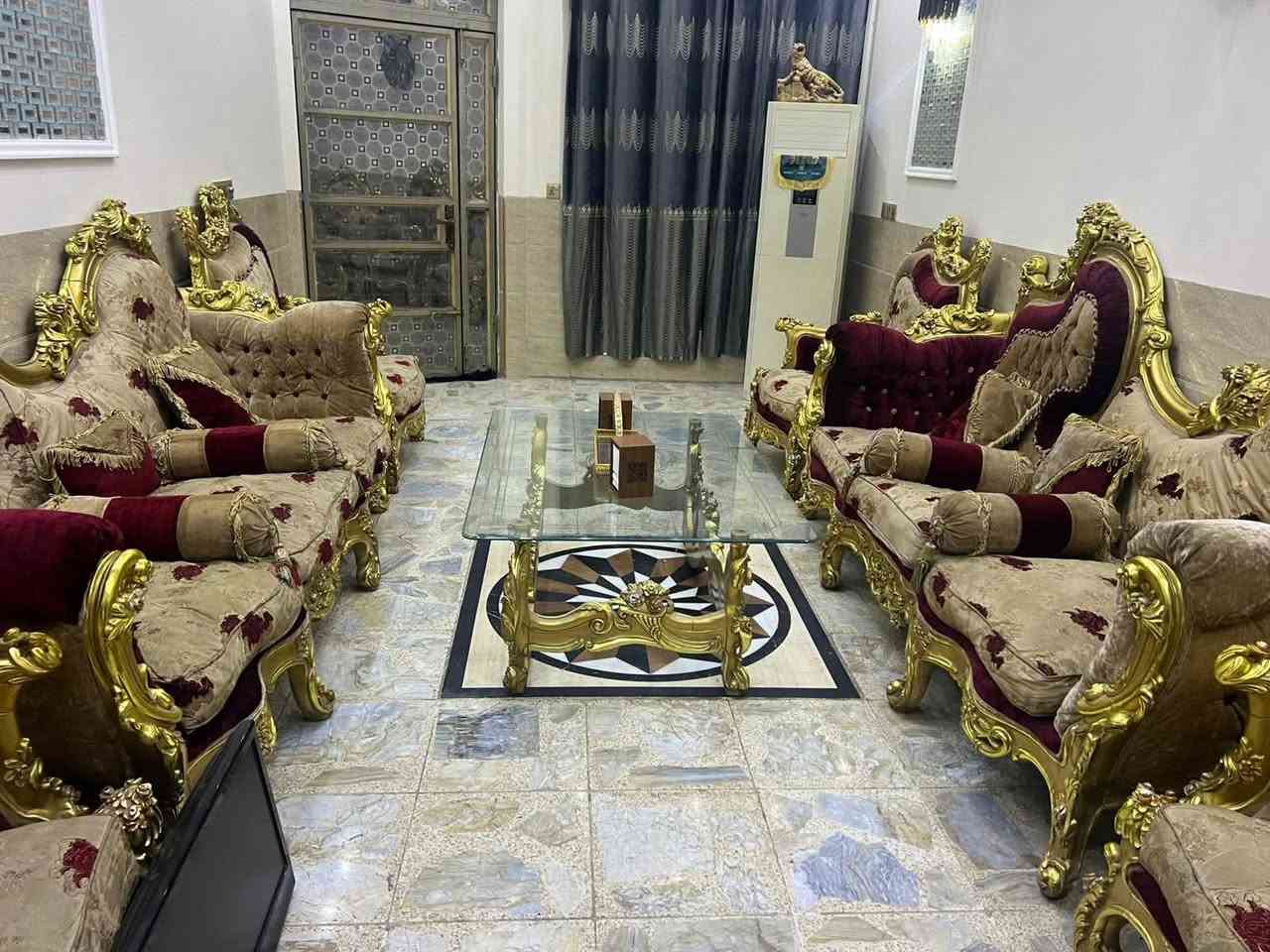 سلام عليكم تخم 10 مقاعد مصري جديد كلش طبلة ويا كوشاته كاملة كلش جديد مكان بغداد مدينةالصدر رقم الهاتف ***********
